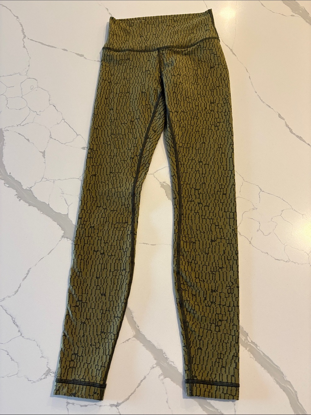 Lululemon Wunder Under High Rise Luxtreme 28” Leggings ~ 4 ~ Mossy Dark Olive